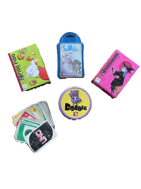 5 Giochi facili e veloci da fare (quasi) ovunque: Piou Piou, Diamoniak, Similo, Uno e&nbsp;Dobble